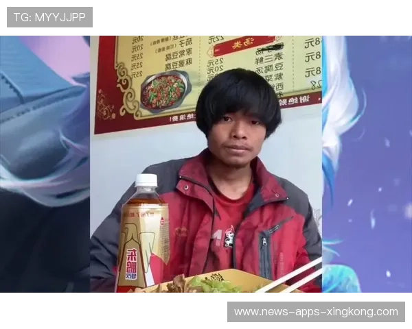 日本全队无畏拼搏，三笘薰成为民族英雄