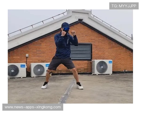 拳击技术流选手利用刺拳掌控对抗节奏